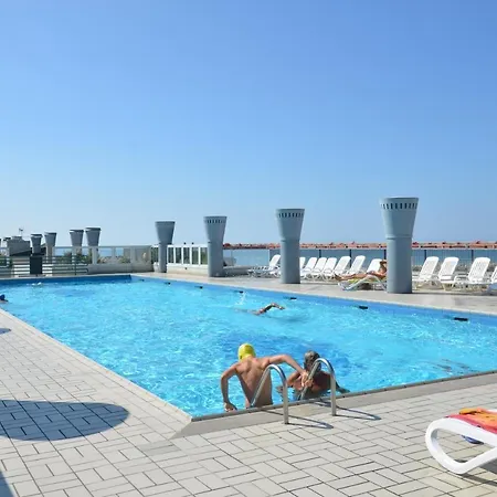 Διαμέρισμα So Stylish Delle Terme 1 Bed Sleeps 4 Μπιμπιόνε