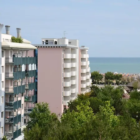 So Stylish Delle Terme 1 Bed Sleeps 4 Διαμέρισμα Μπιμπιόνε